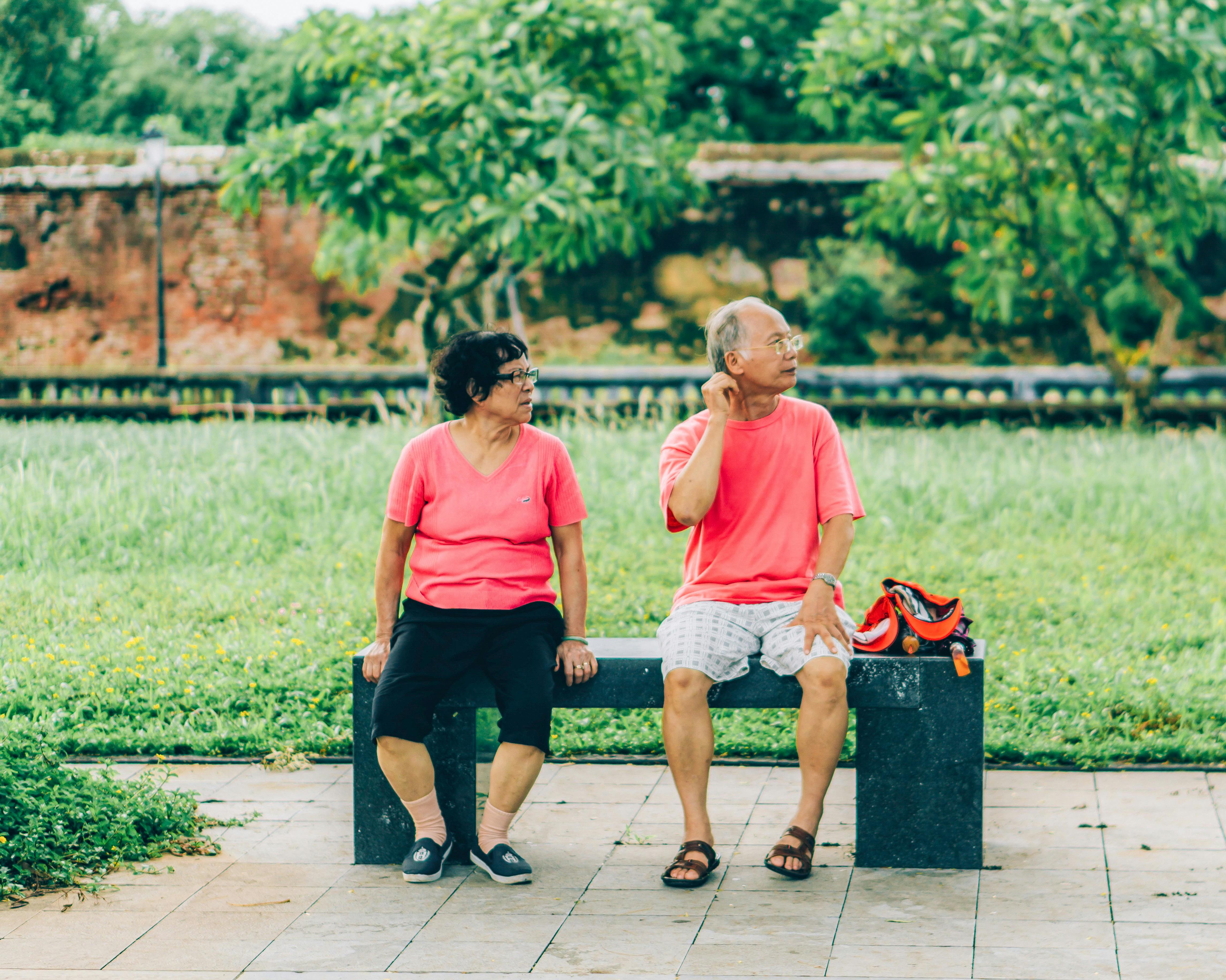 The simple health habits of top longevity doctors and scientists, who follow the science not trends — Photo by Tài Nguyễn Văn