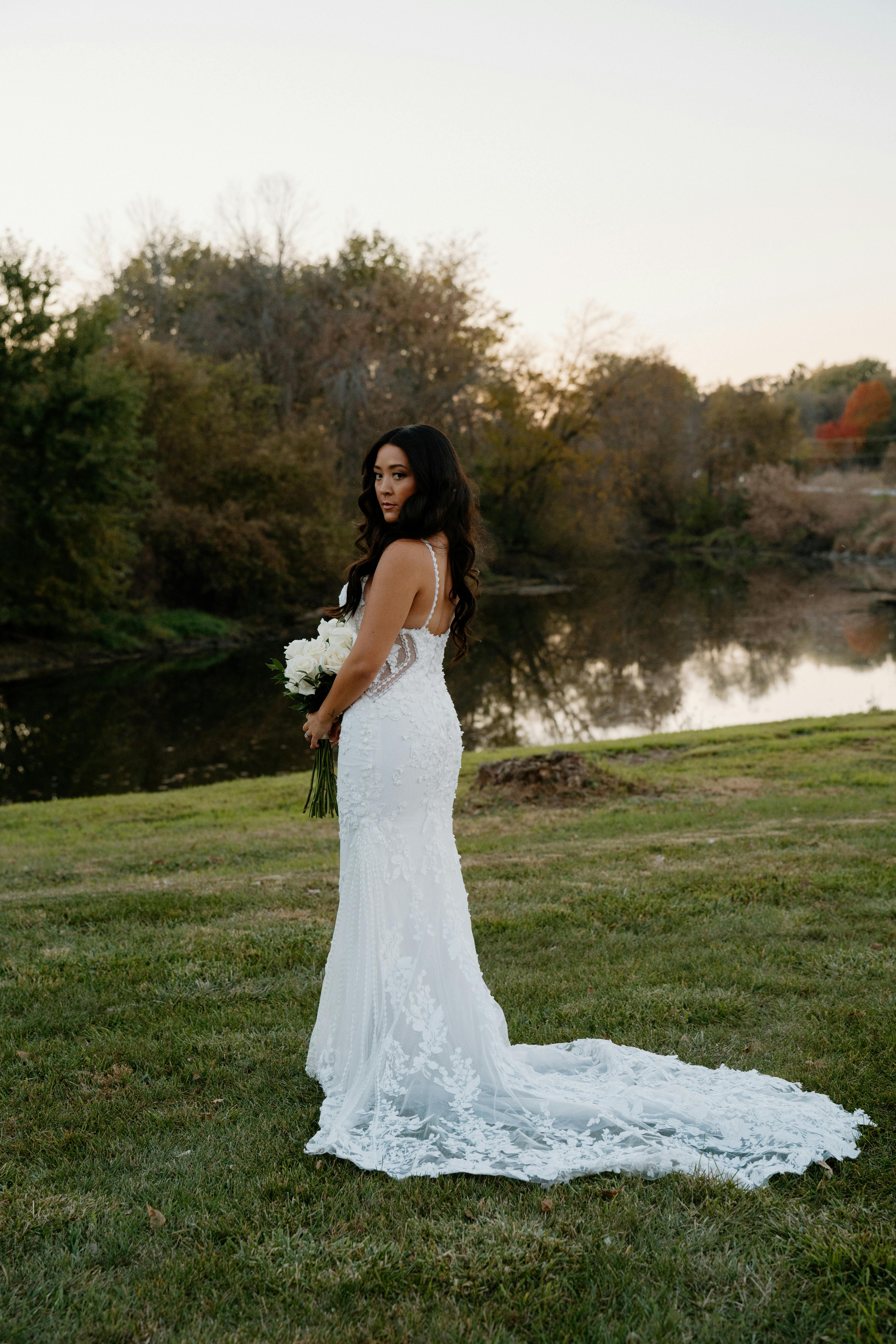 Why Choose Wedding Transportation in Oconto Falls, Wisconsin for Your Big Day?