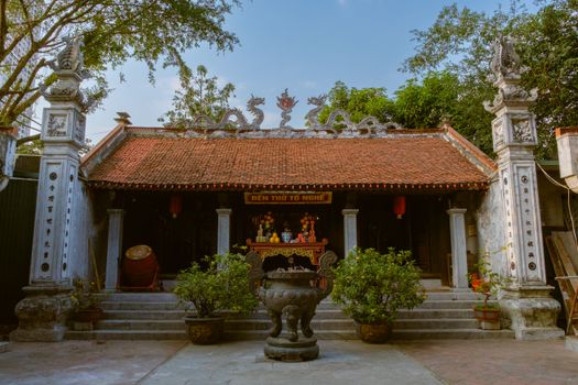 Temple of Literature with a historian — Hanoi