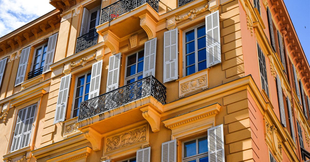 Couverture : Buying an apartment in Nice: the complete guide