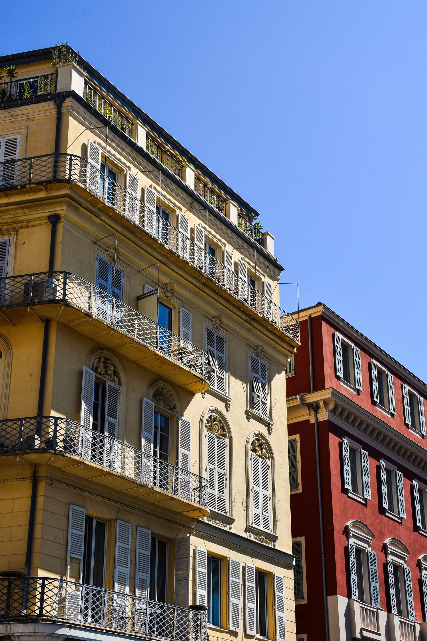 Architecture color&eacute;e du Vieux-Nice