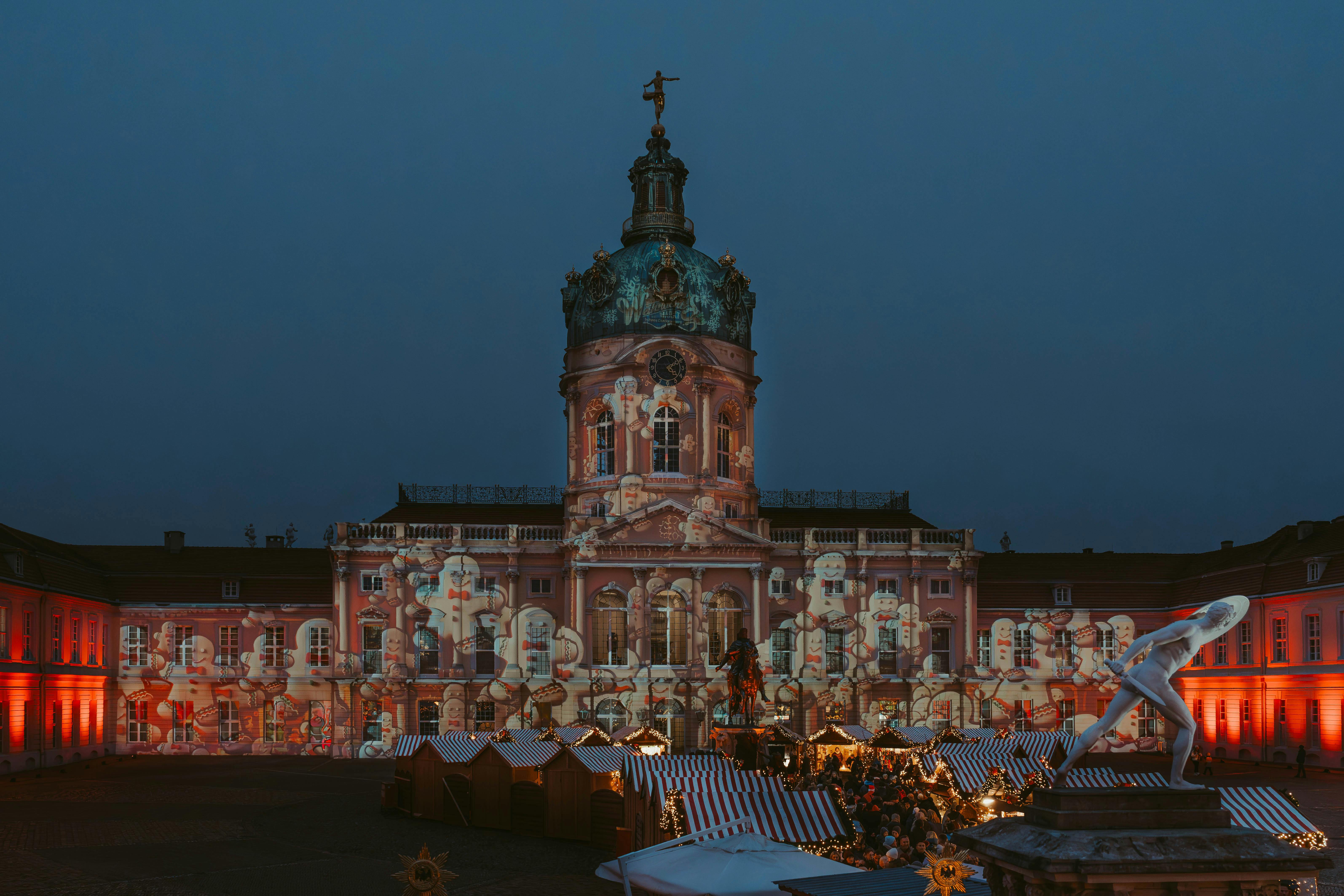 nighttime projection on charlottenburg palace