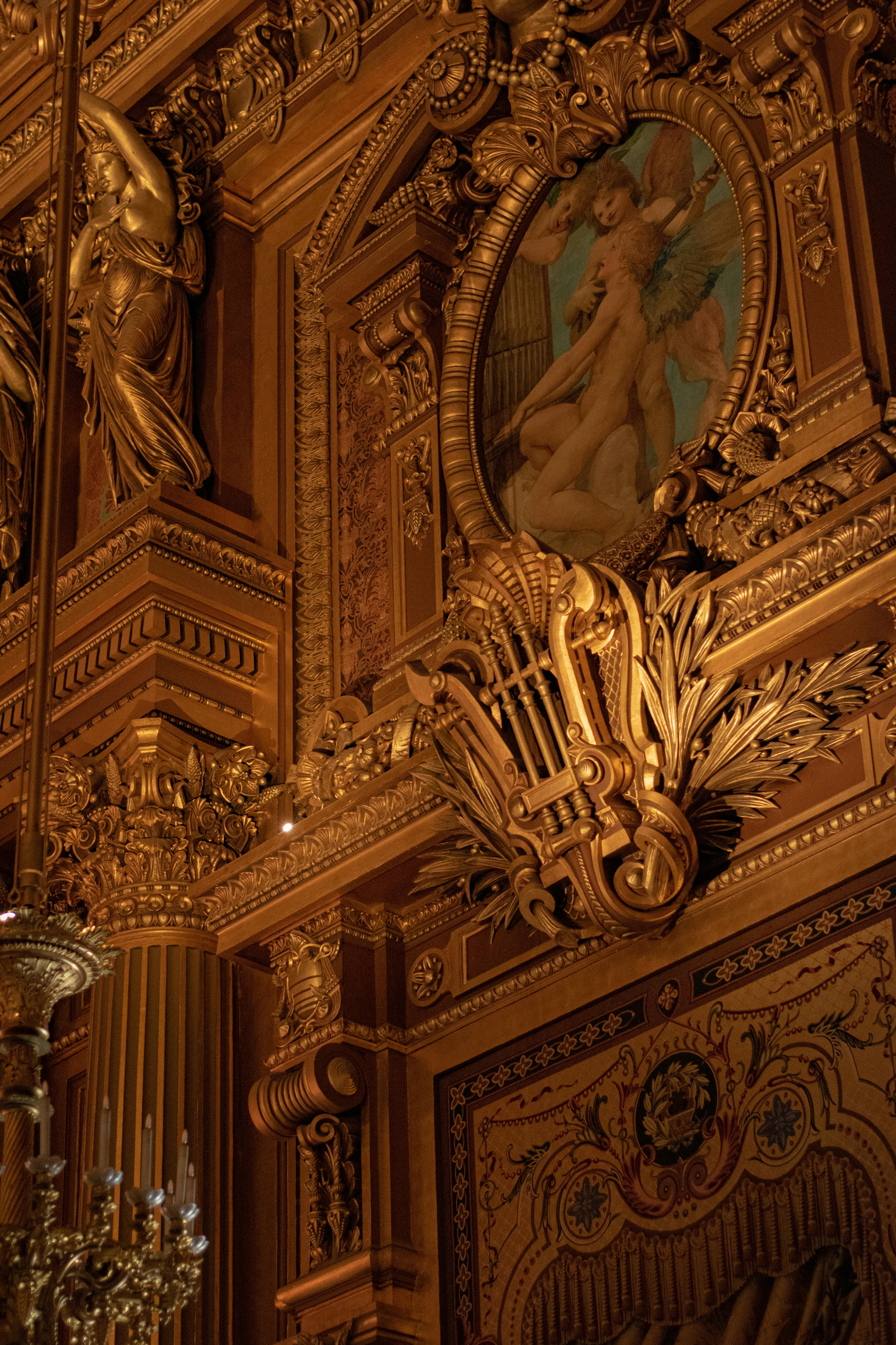 ornate french architecture in paris