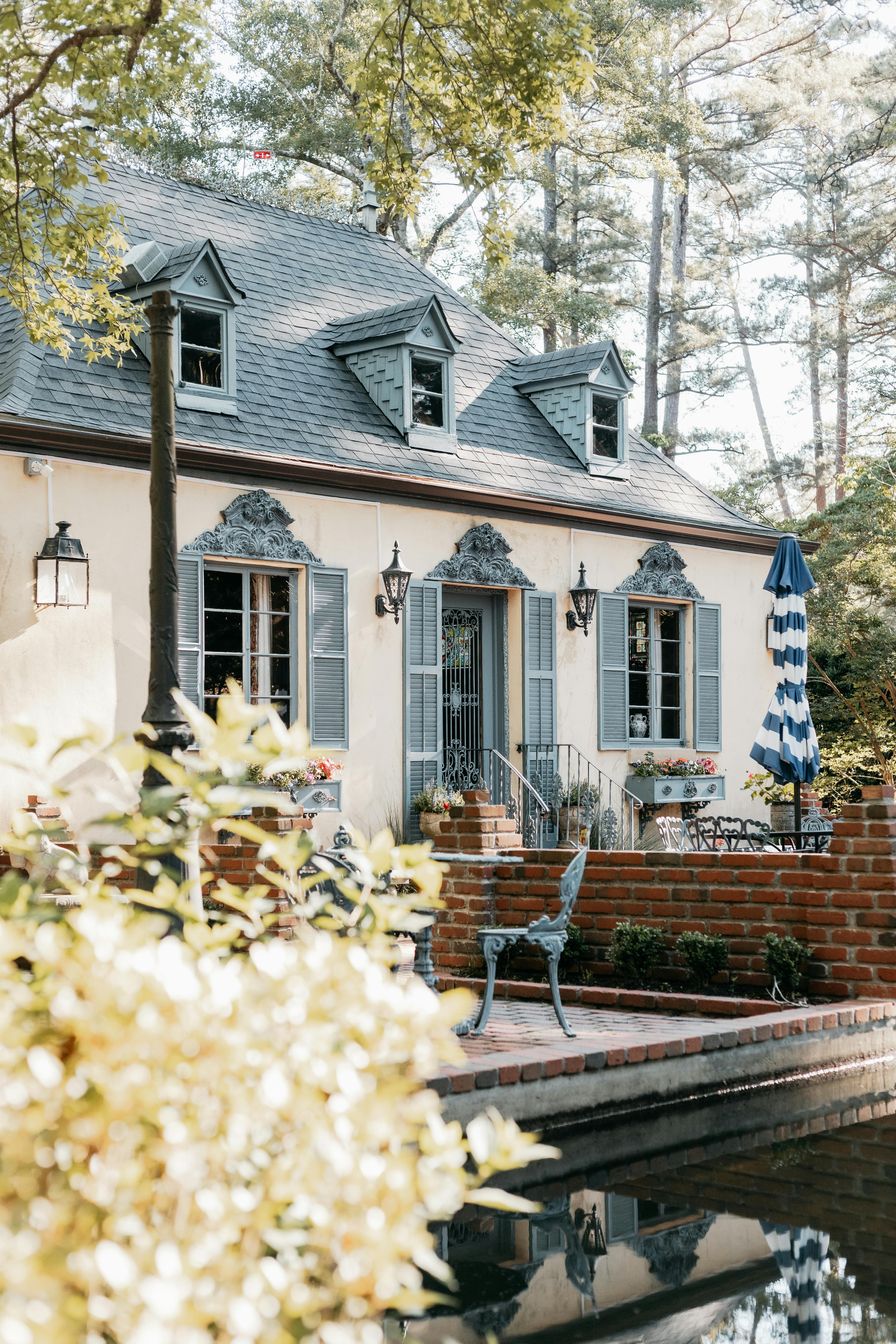 Charming French Cottage in Augusta, Georgia · Free Stock Photo, image size:4160x6240