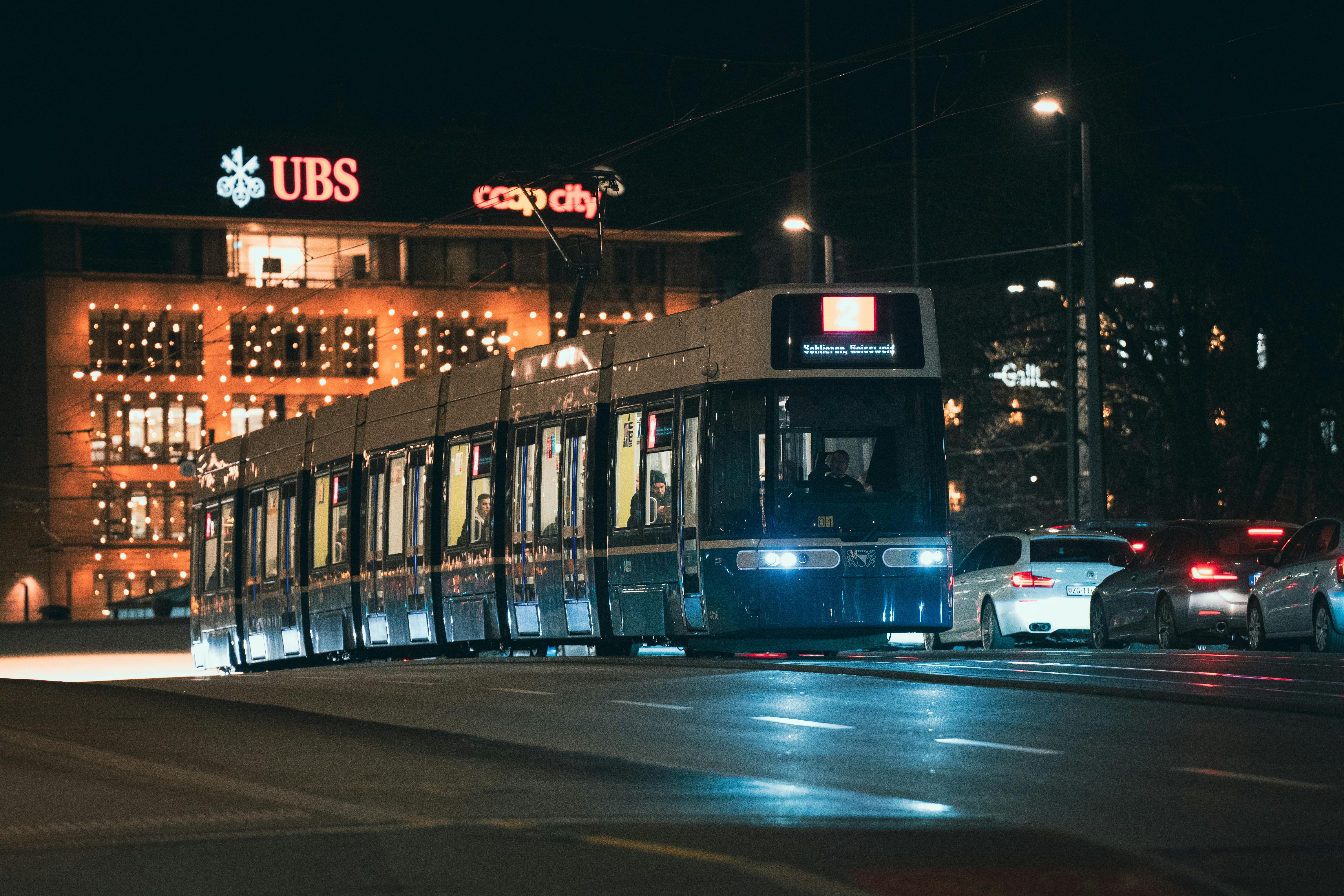 1 May general strike confirmed—but transport largely exempt, easing travel fears — Photo by Sergio Zhukov on Pexels