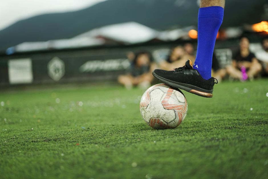 Kickoff Postponed: England vs Mexico World Cup Last-16 Match Delayed by Weather