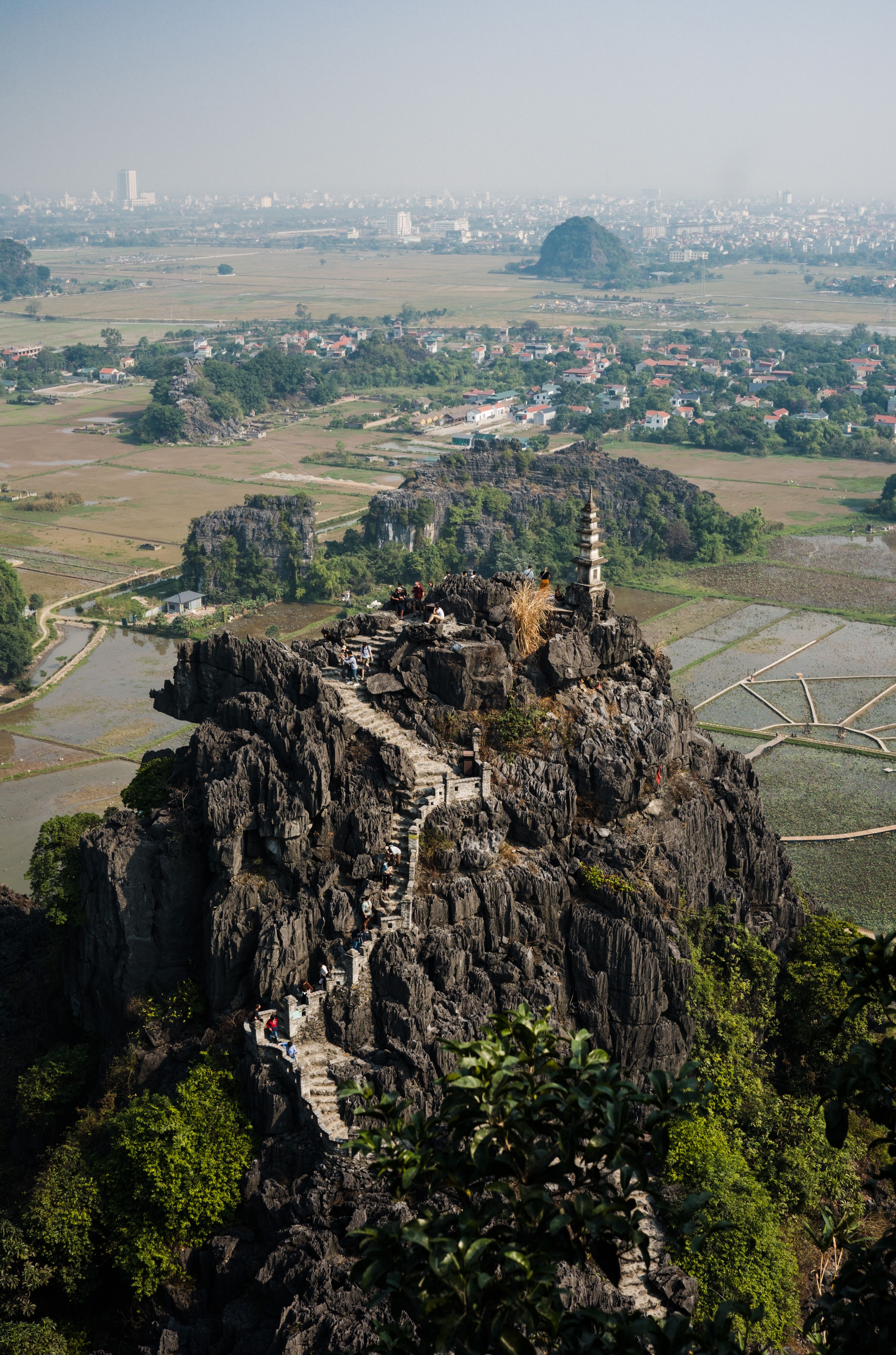 Hiking to the Viewpoints of Mua Cave (Ninh Binh)