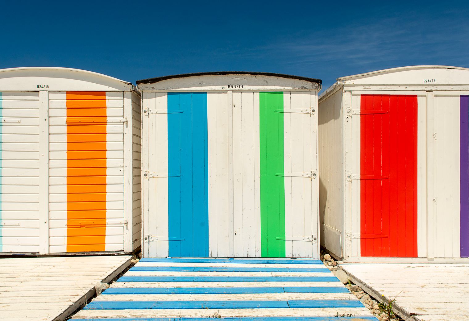 Fence and Decking Painting in Erith — walls rolled to an even, flat finish