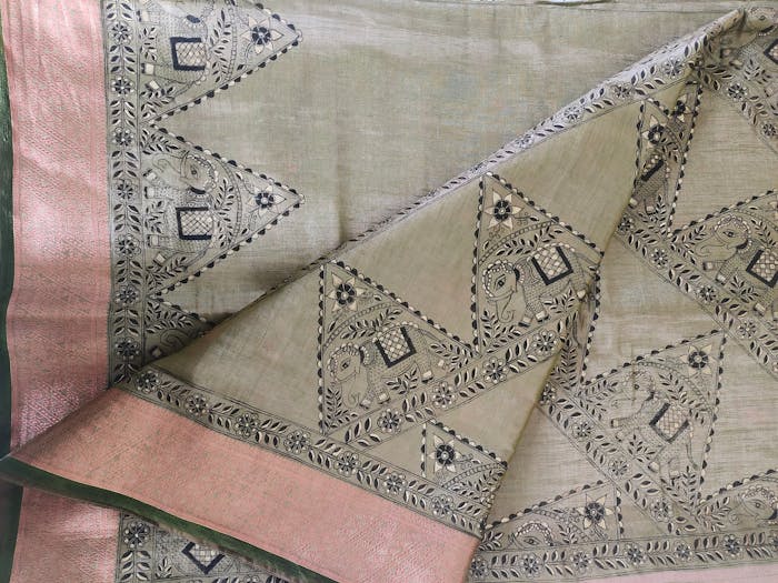 Elephant Themed Design on Saree - Image 1