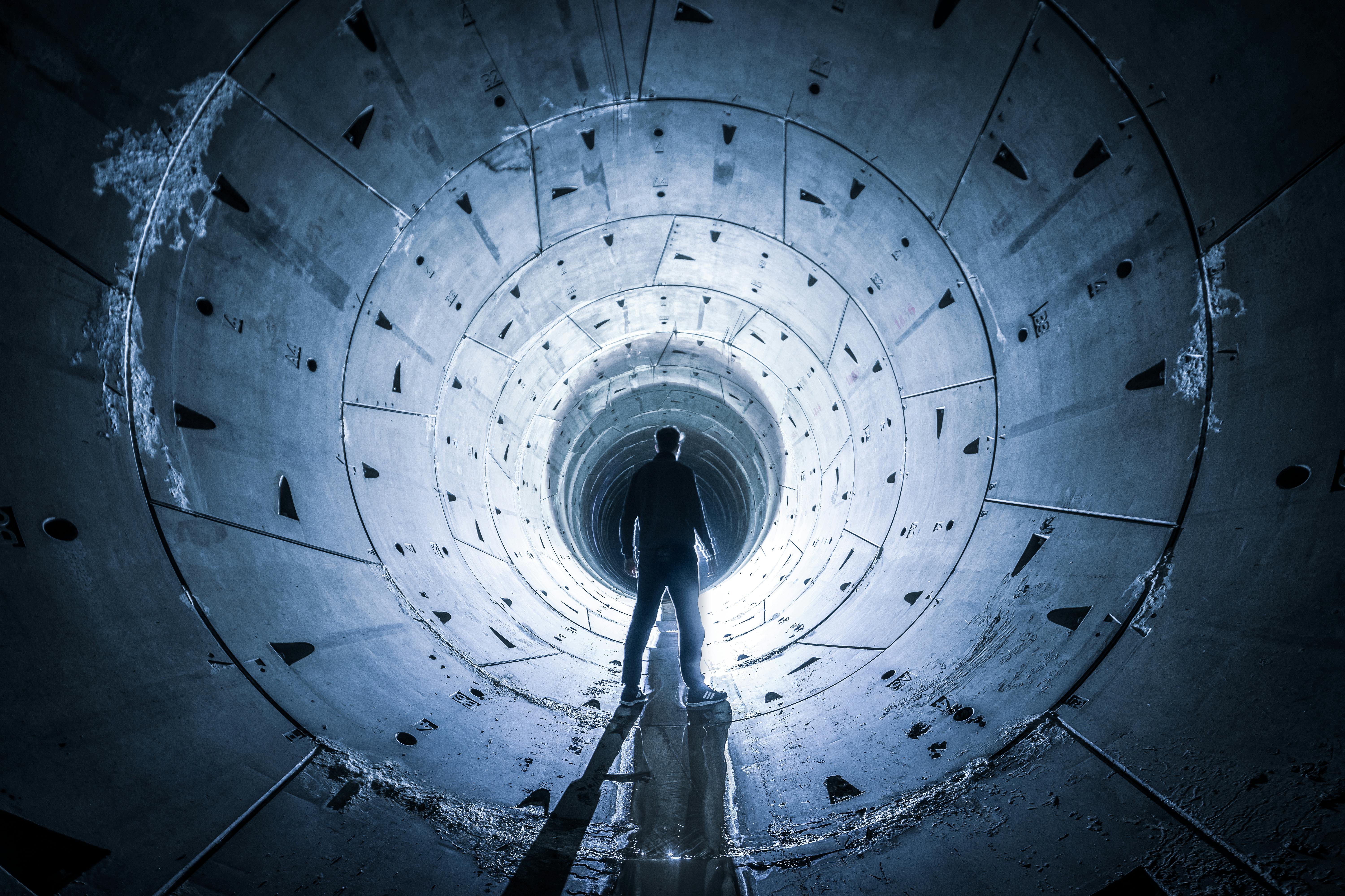 How UK Data Centers Can Navigate Privacy and Cybersecurity Pressures — Photo by Alejandro De Roa on Pexels