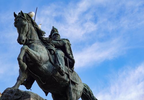 Free A striking equestrian statue overlooks the sky, symbolizing historical grandeur. Stock Photo