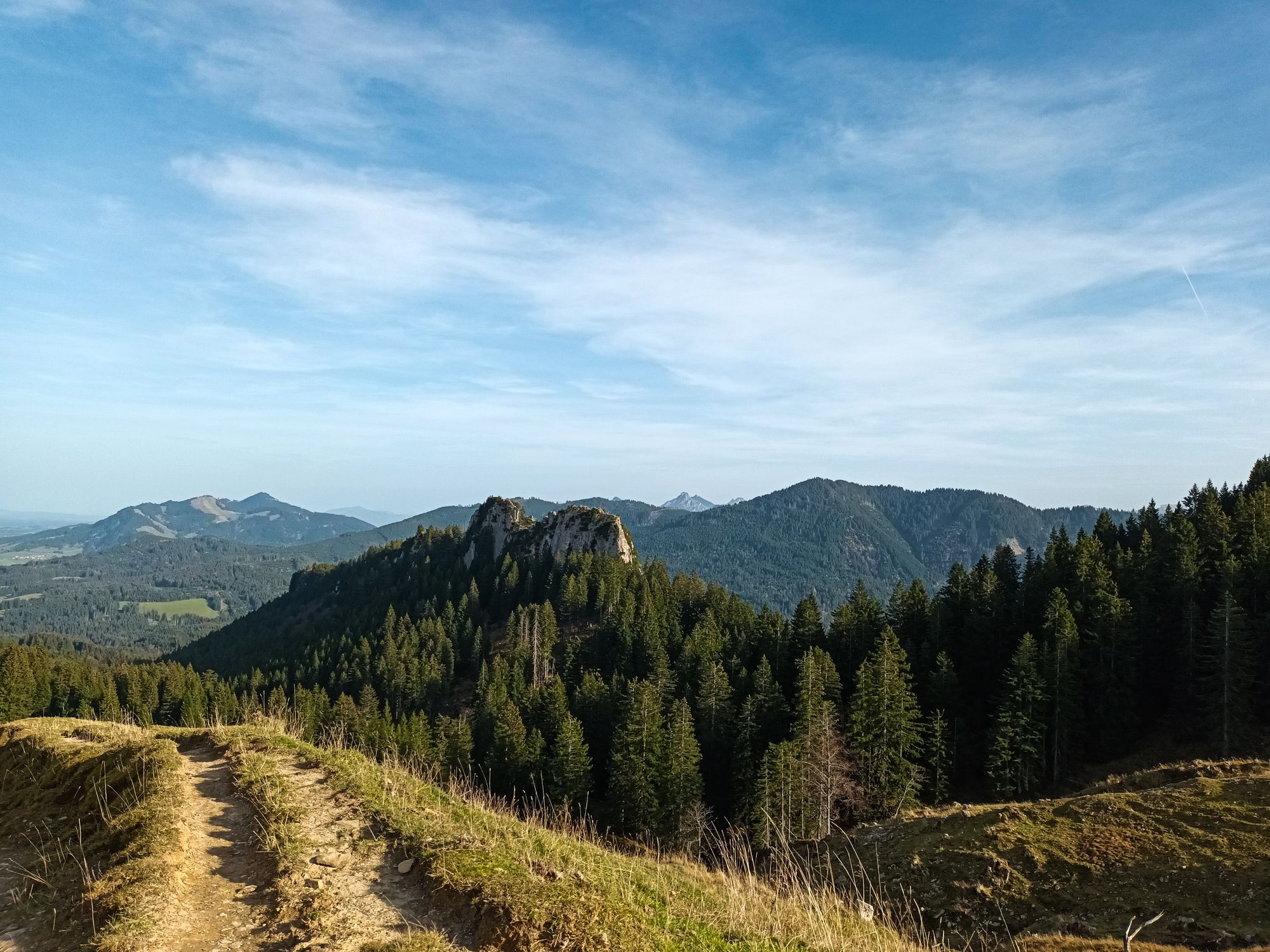 Rugged Path Scenic Mountain Landscape with Rugged Path · Free Stock Photo