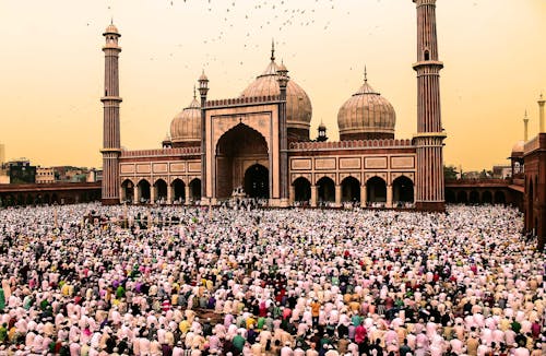 Multidão De Pessoas Se Reunindo Perto De Jama Masjid, Delhi