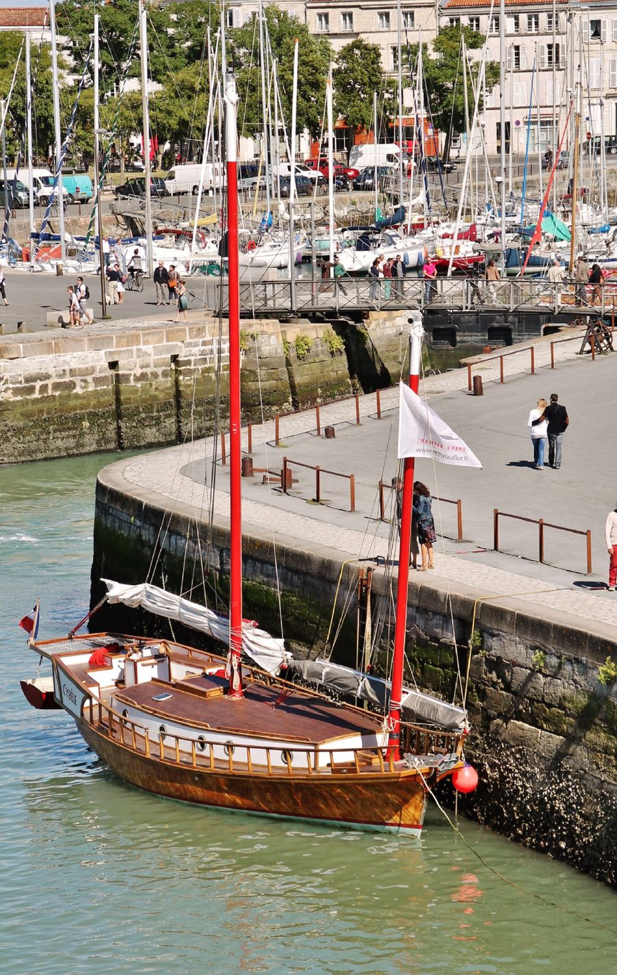 Sortie bateau vers Fort Boyard et ile d'Aix depuis LaRochelle, ideale pour voilier, catamaran et moteur habitable