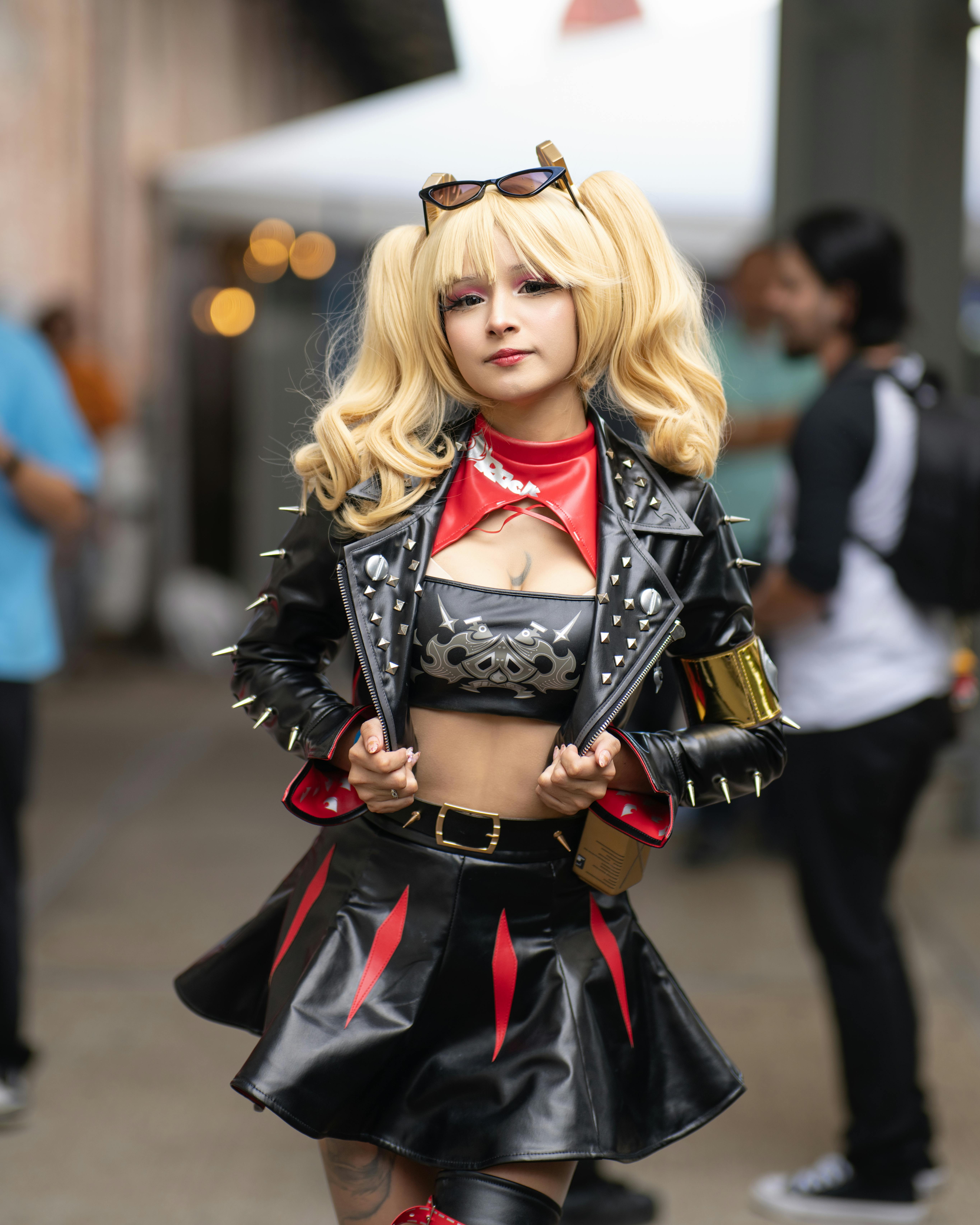 Vibrant Cosplay Portrait at San José Convention · Free Stock Photo