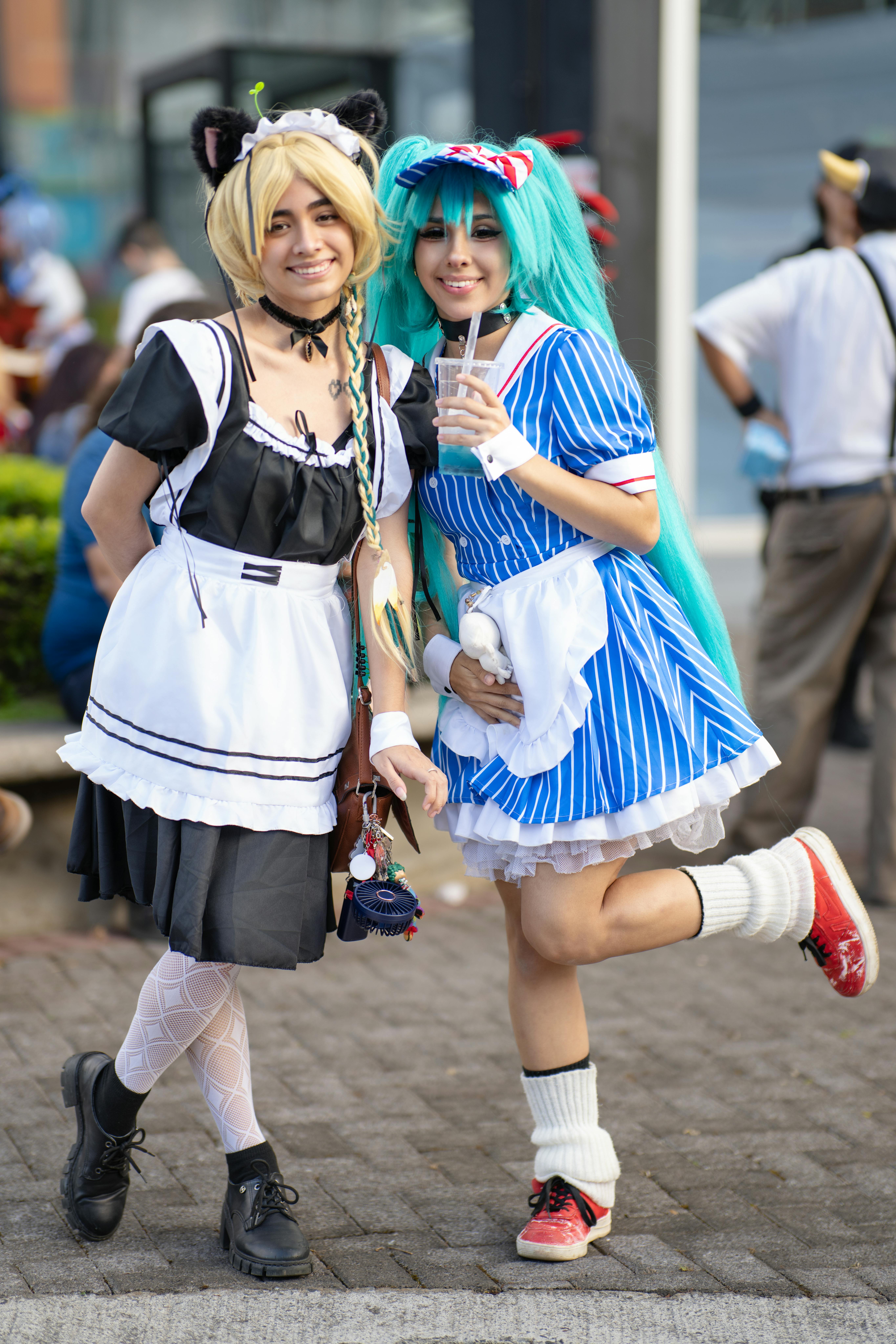 Vibrant anime cosplay captured at an outdoor convention in San José, Costa Rica.