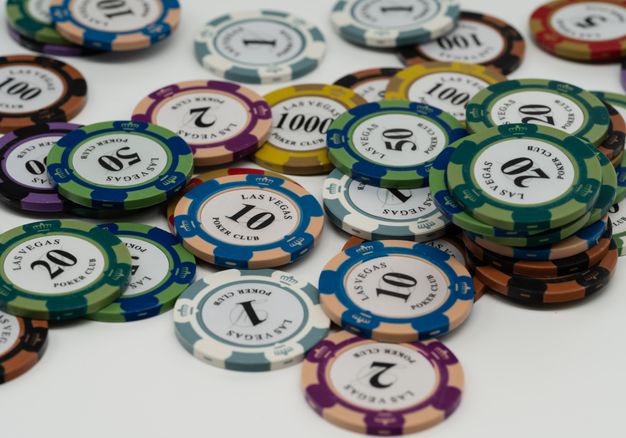 Cashback und Reload Bonus im Online Casino Vergleich