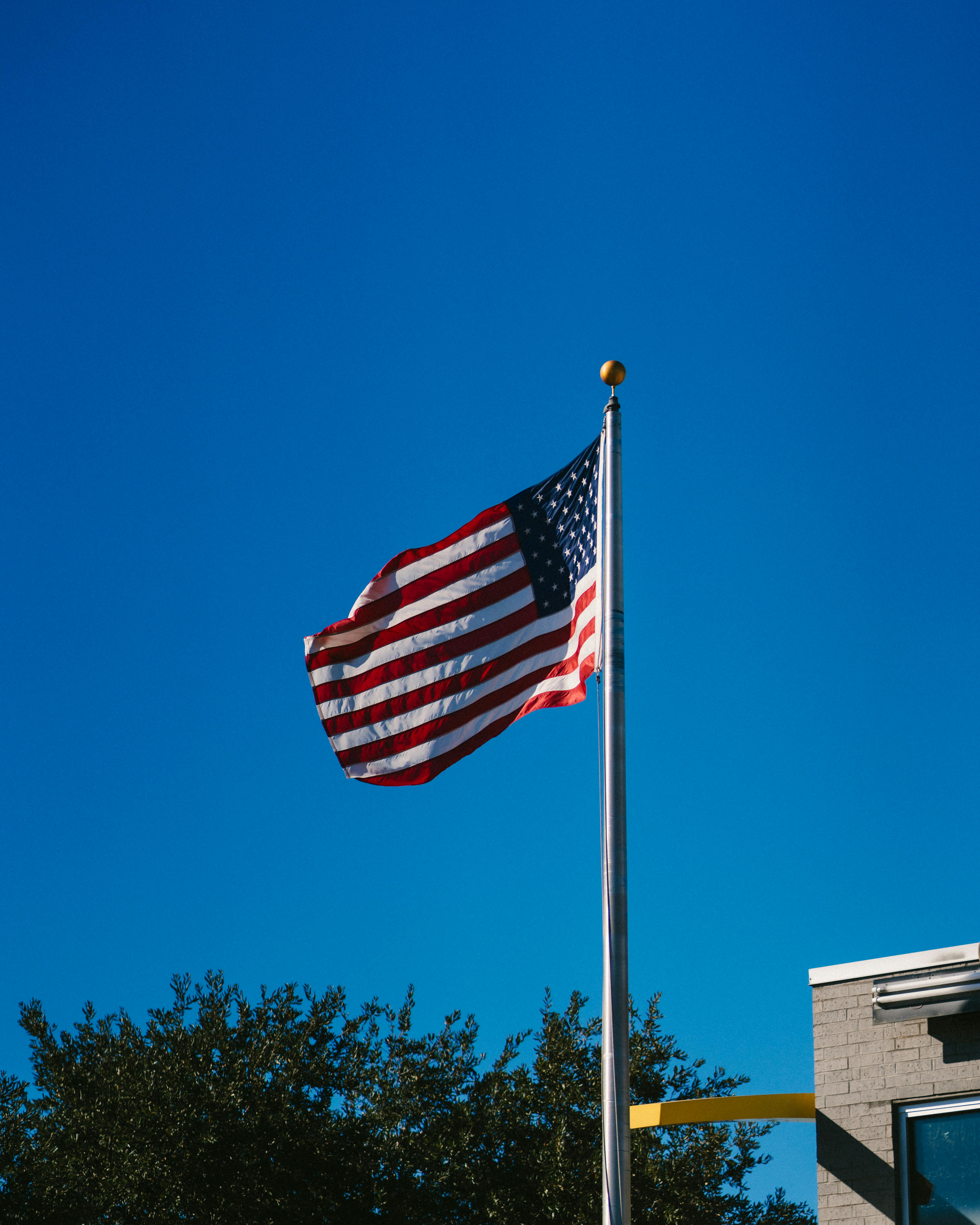 Chile vs Texas Flag in English: Understanding the Symbolism Behind Each Emblem