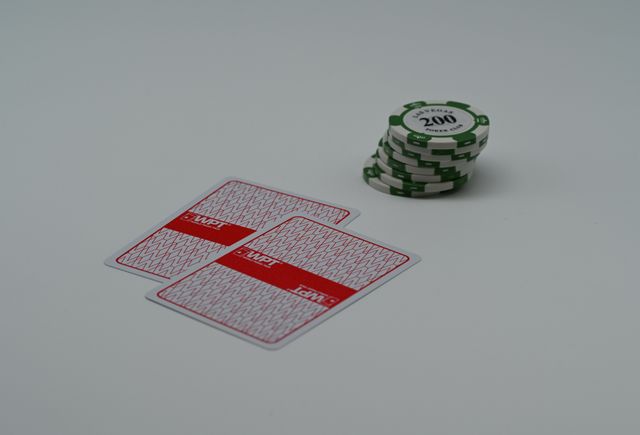 Online Casino: Spielautomaten und Live-Spiele im Überblick