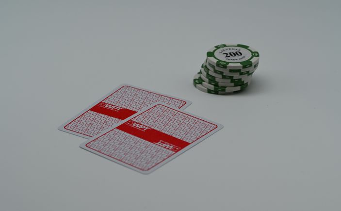 Online Casino: Spielautomaten und Live-Spiele im Überblick