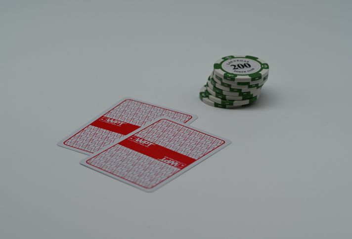 Online Casino: Spielautomaten und Live-Spiele im Überblick