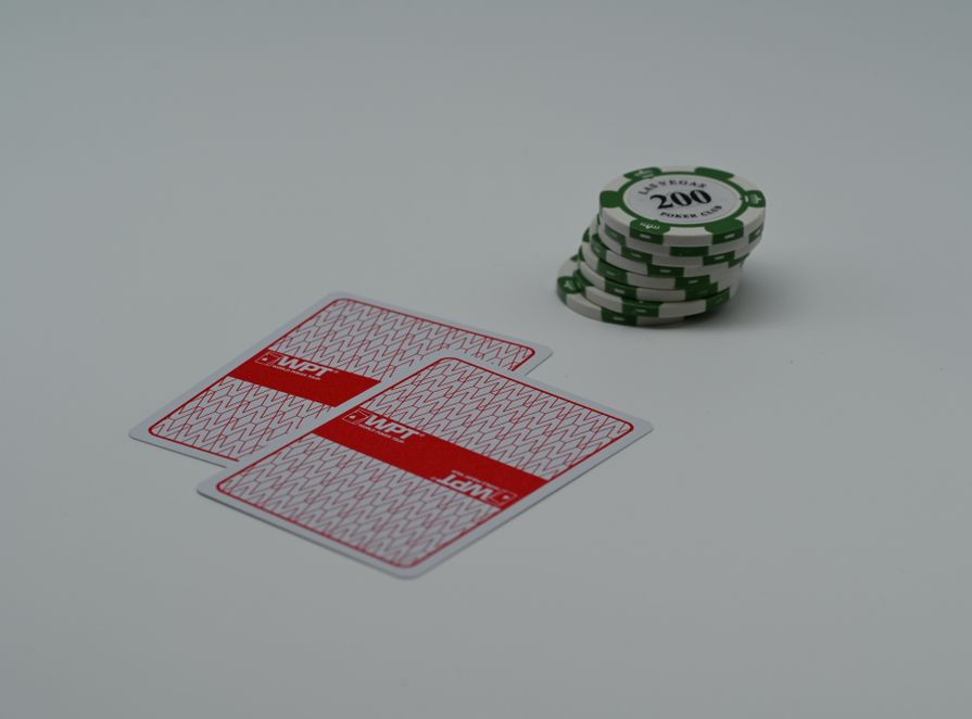 Online Casino: Spielautomaten und Live-Spiele im Überblick