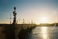 好的，我会根据您的要求进行句子优化