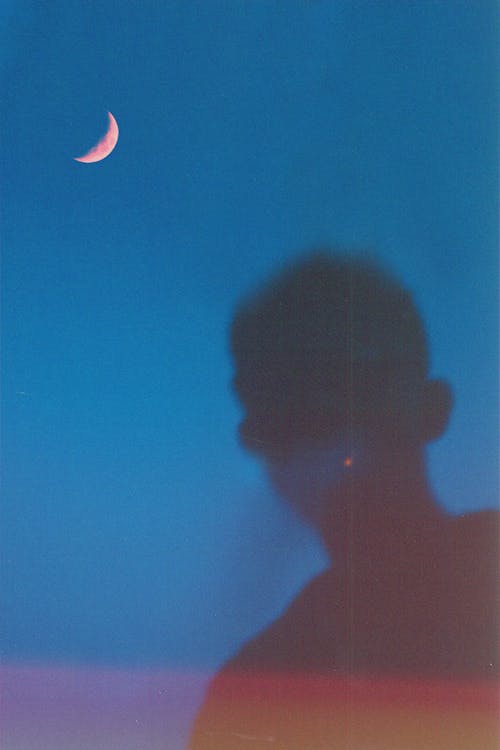 Gratis lagerfoto af blå himmel, halvmåne, månen baggrund
