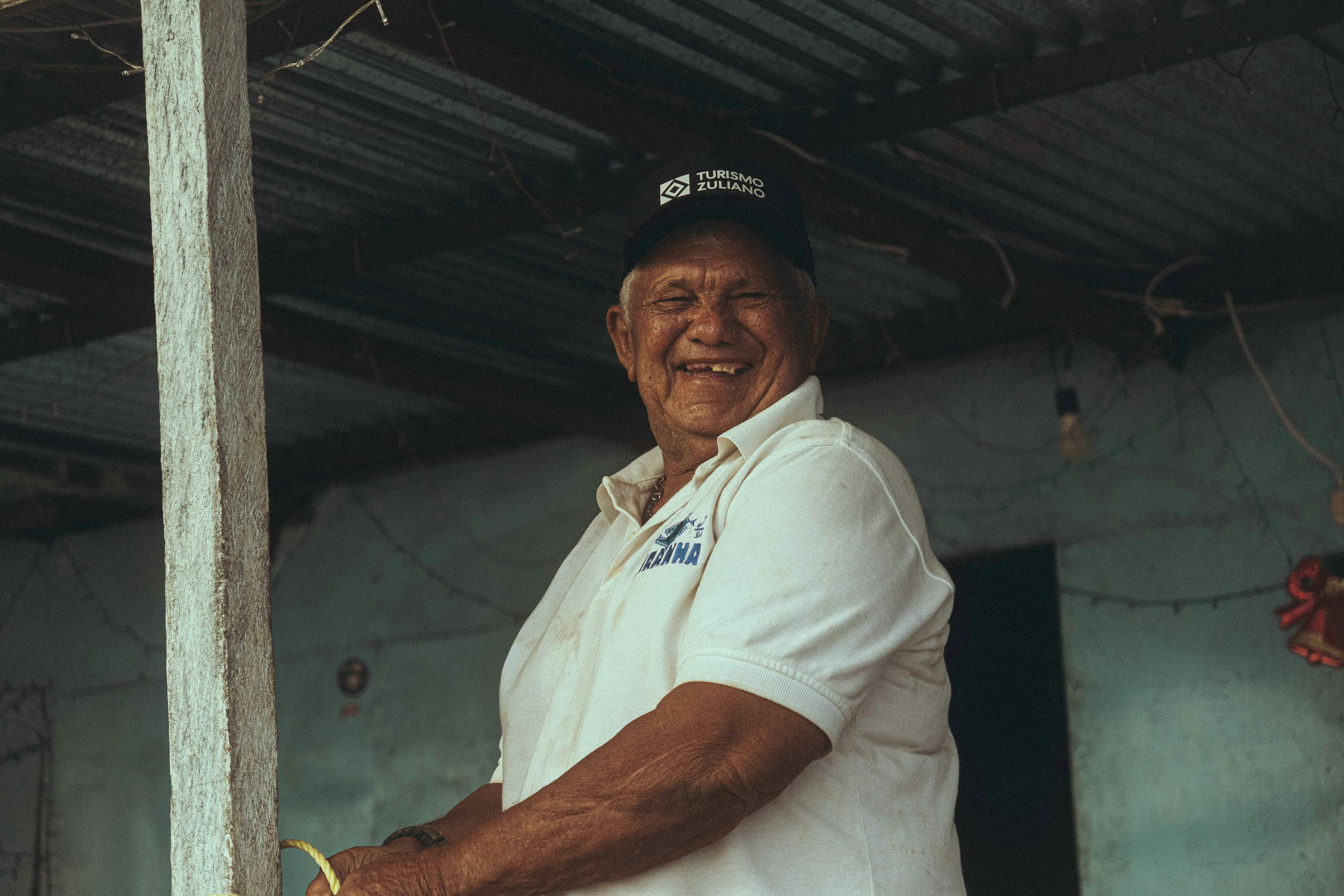 Osiris Zelaya: Connecting Language Learning to Culture and Community — Photo by Jhostin Peraza on Pexels