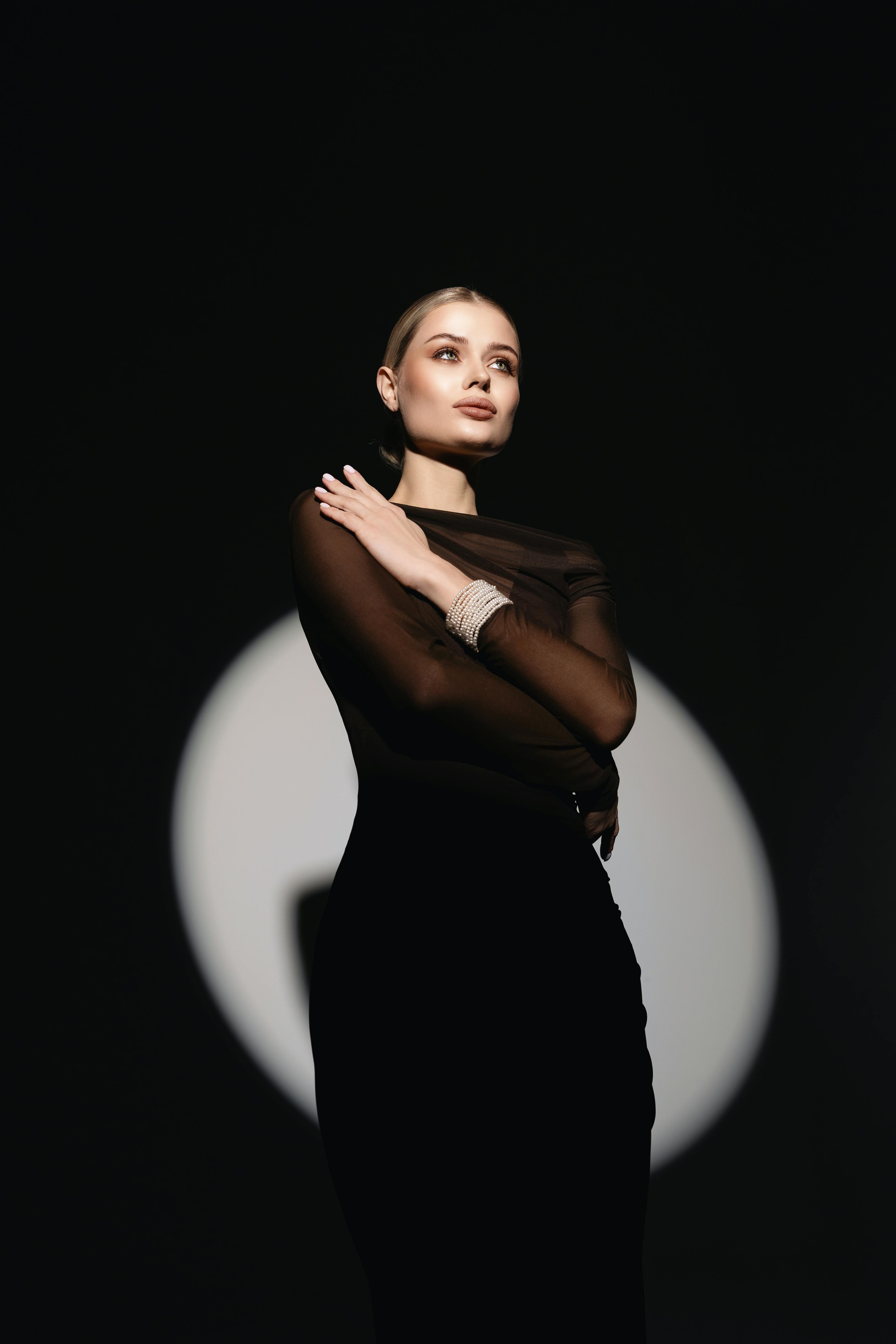 Sophisticated fashion portrait of a model in London showcasing high-end style and elegance.