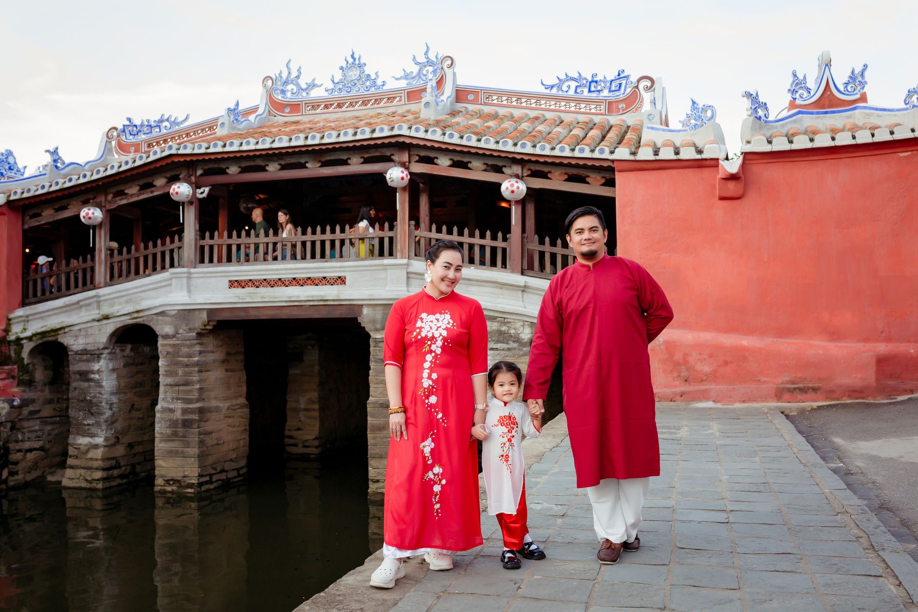 hoi an japanese covered bridge pagoda 1593 landmark
