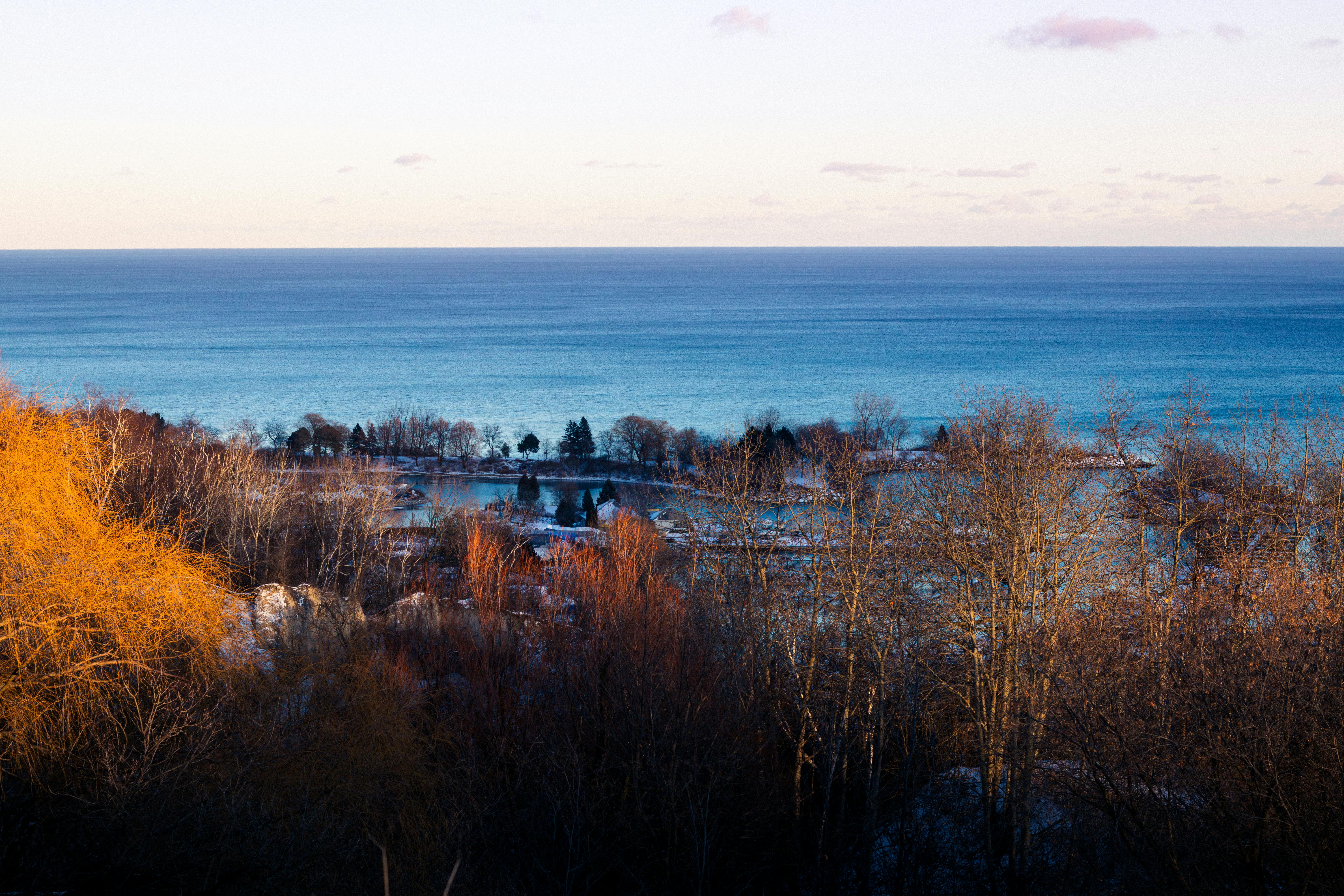 stunning winter view of lake ontario from toronto