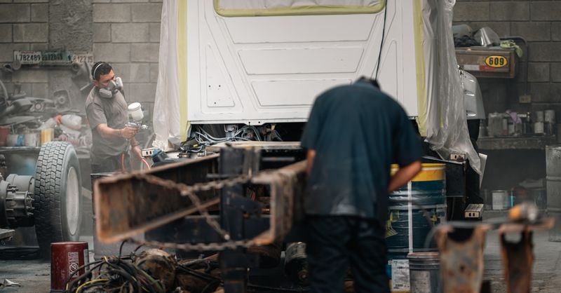 Technicien maintenance salaire : Guide 2026