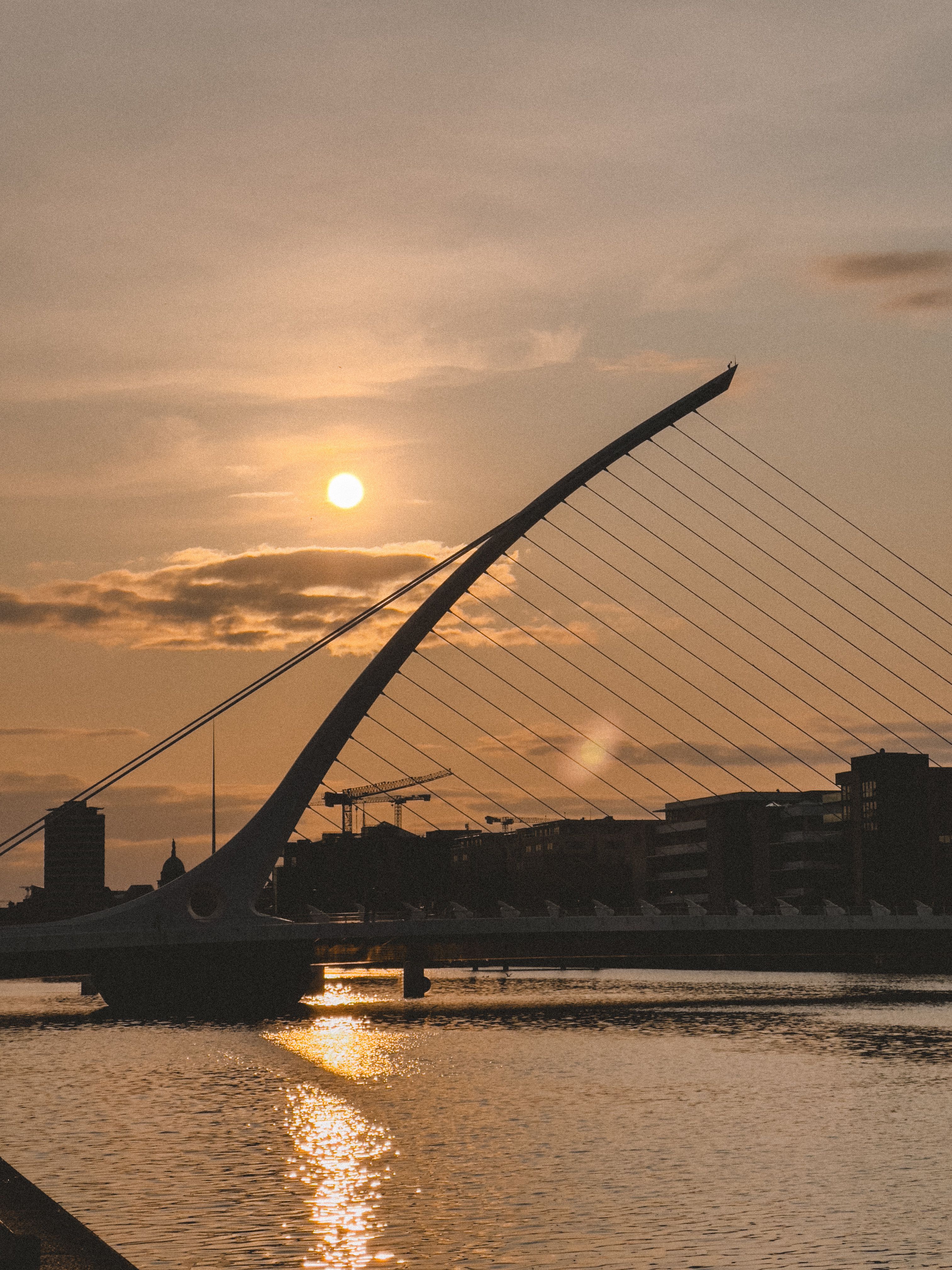 Samuel Beckett Bridge at sunset in Dublin · Free Stock Photo