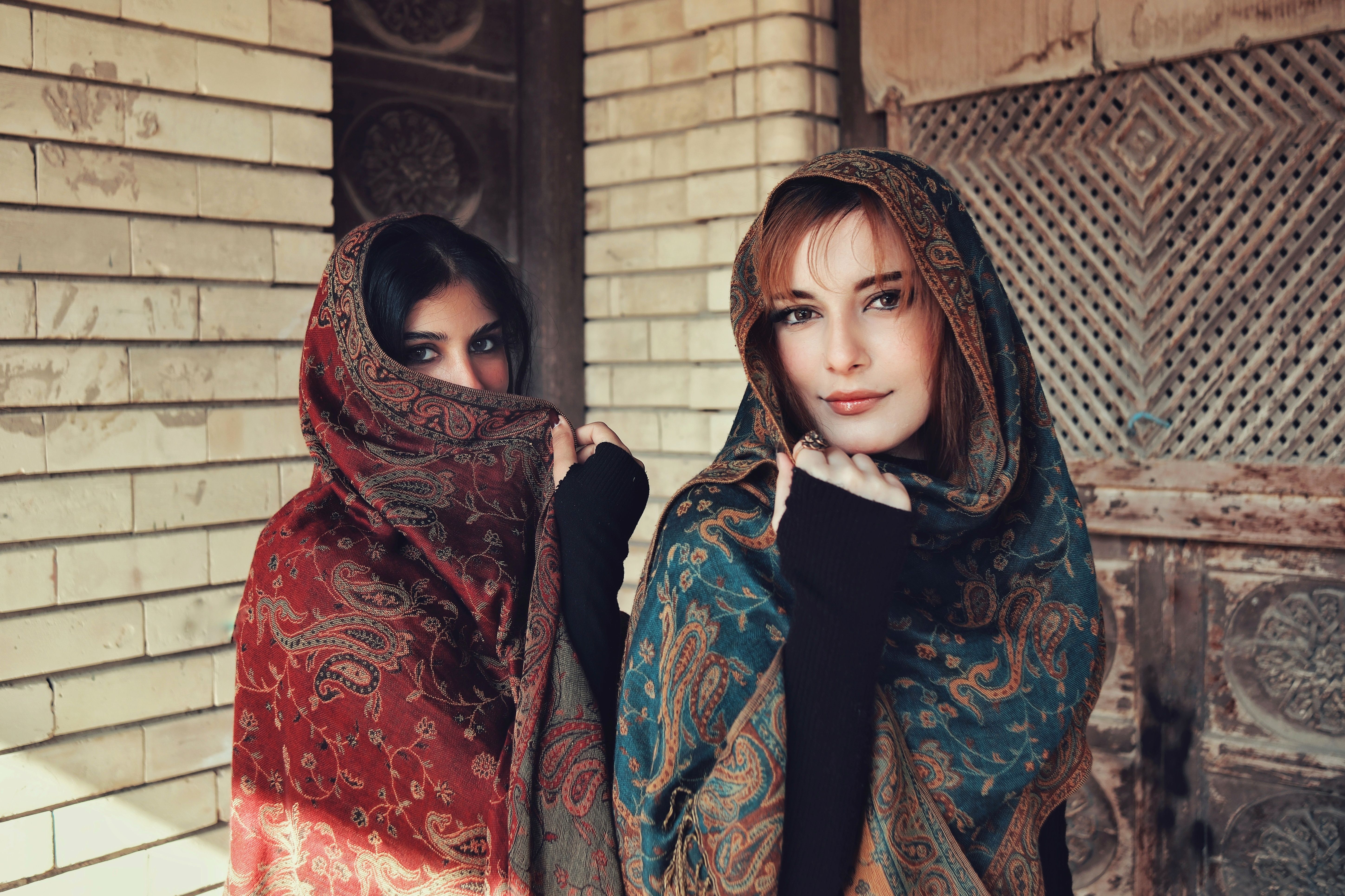 Pashmina Shawls imported to Canada
