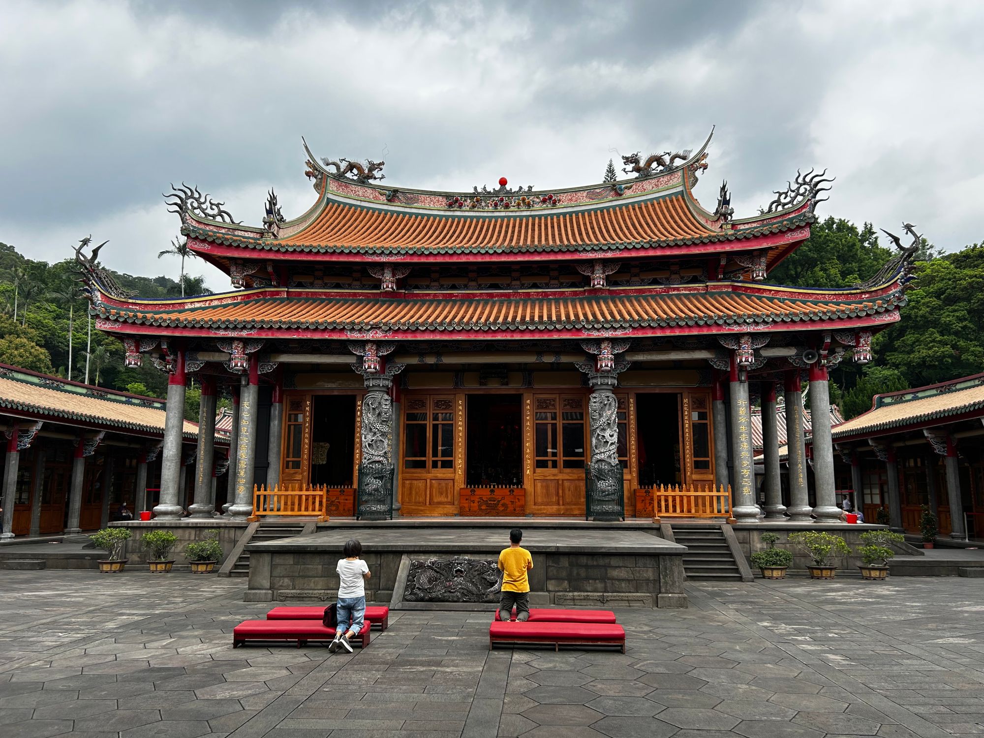 Traditional Temple Architecture in Taiwan · Free Stock Photo
