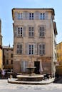 Charming Historic Building in Aix-en-Provence