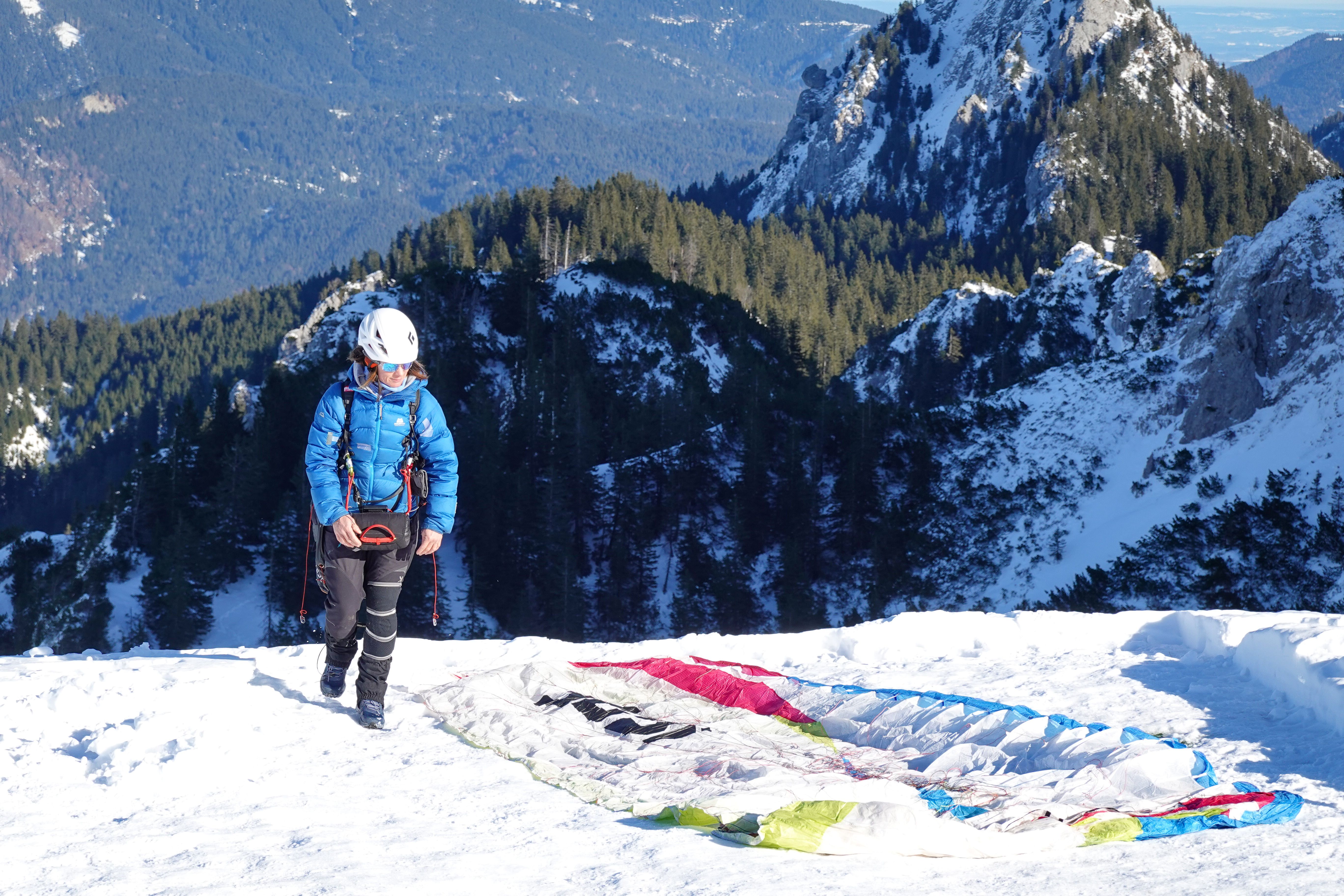 gear reviews outdoor — Photo by Magda Ehlers on Pexels