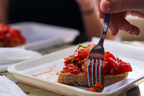 Pan Con Fresas Encima