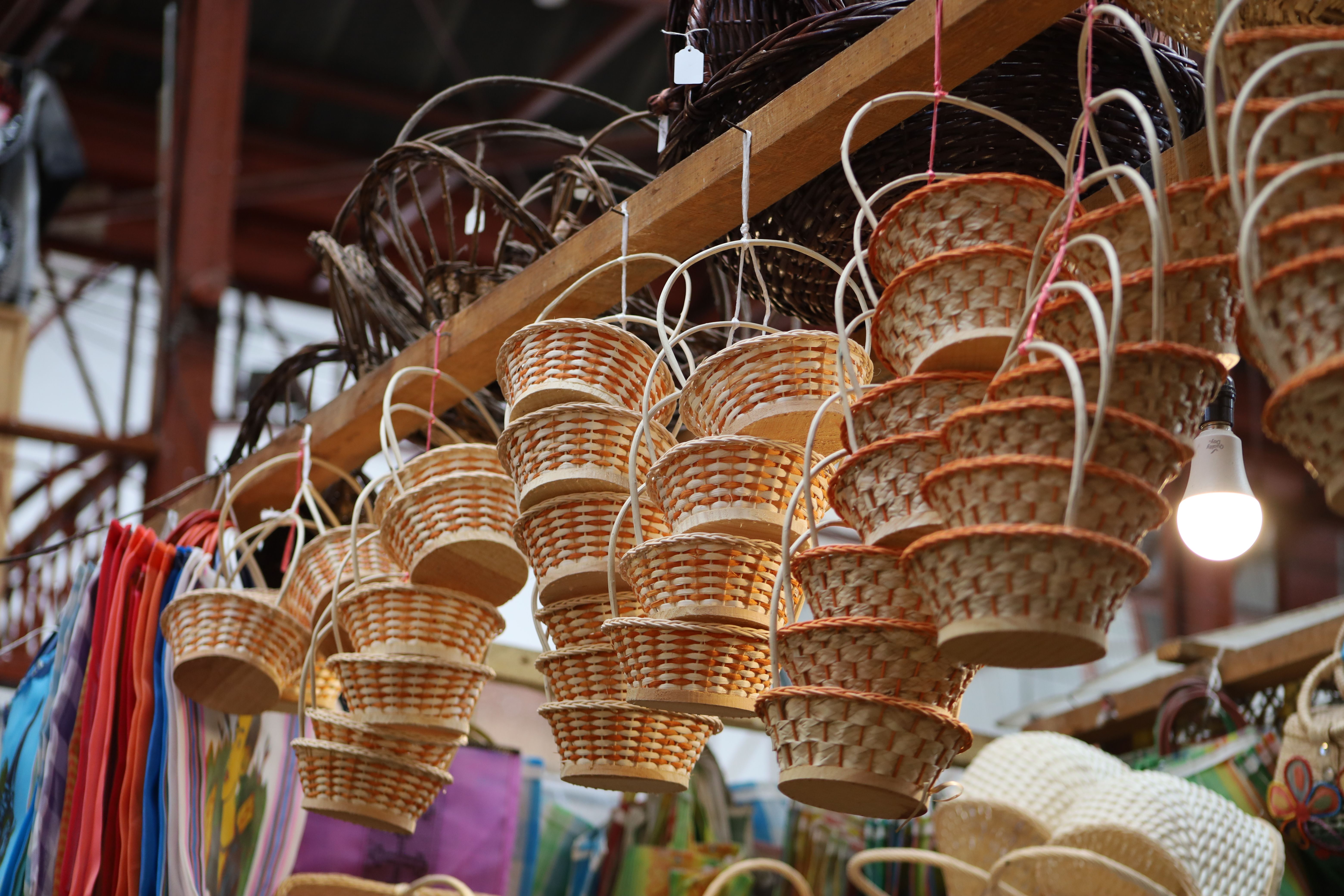 Handcrafted Wicker Baskets in Indoor Market Display · Free Stock Photo