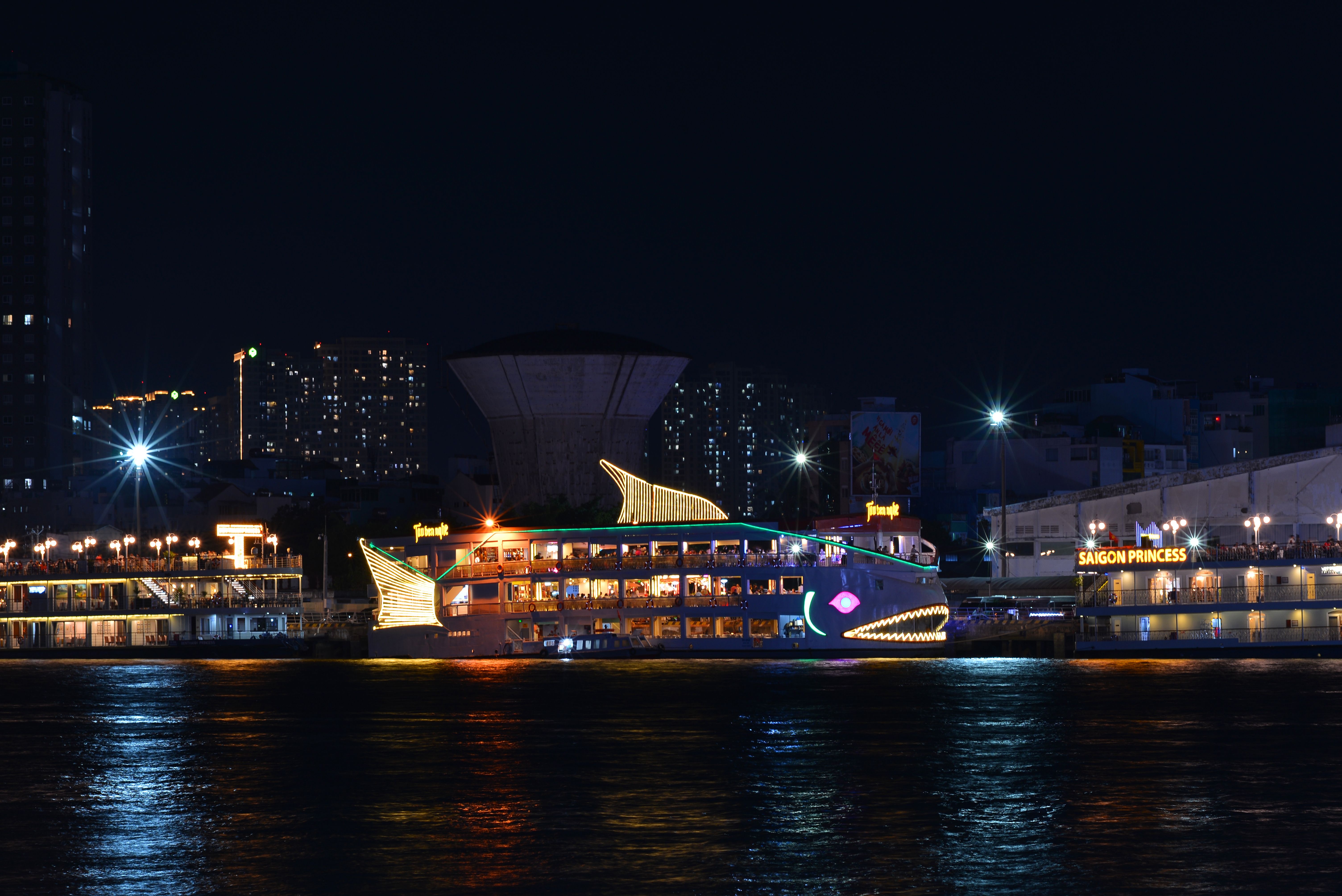 Abu Dhabi Dhow Akşam Yemeği