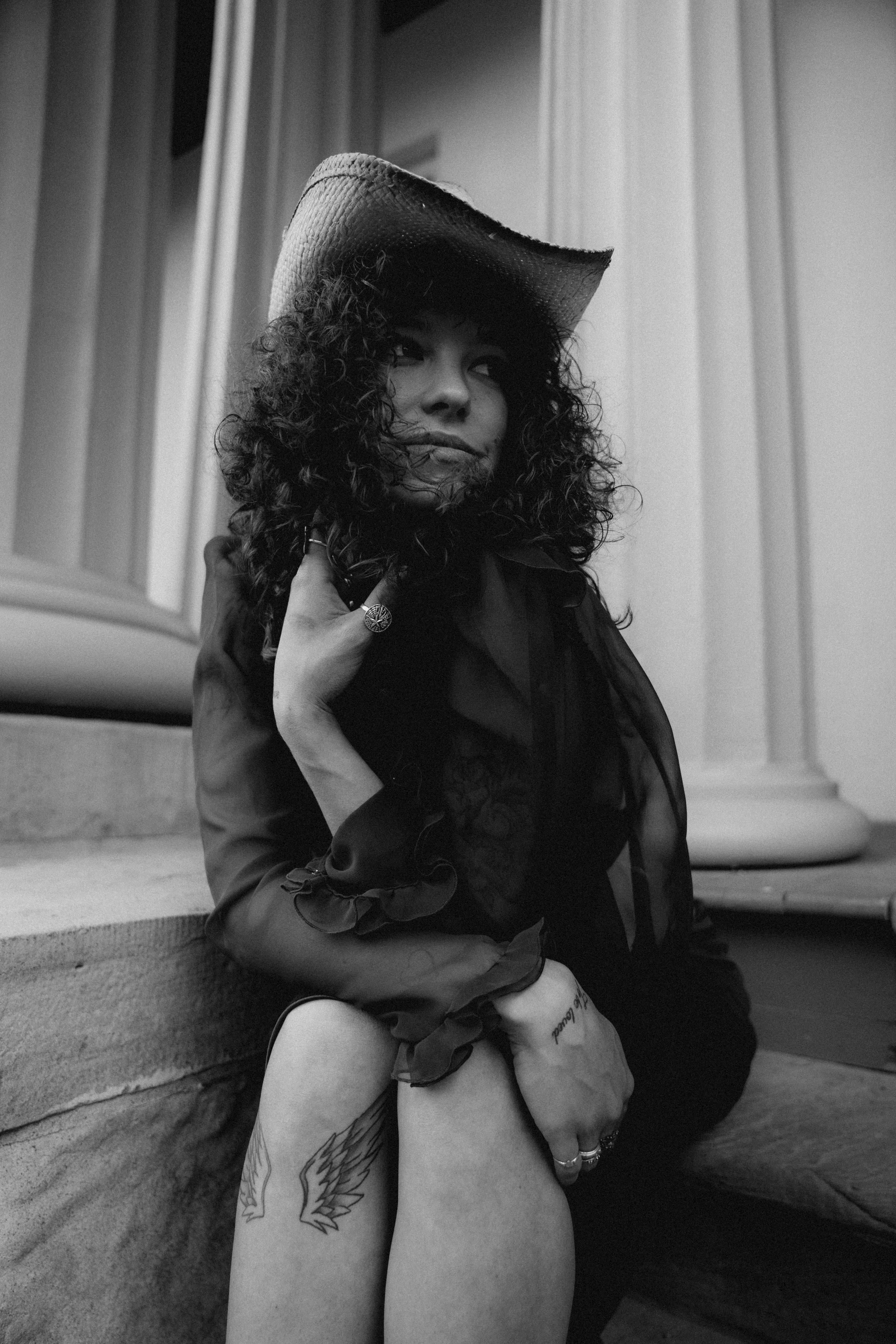 Artistic Portrait of Woman in Cowboy Hat · Free Stock Photo