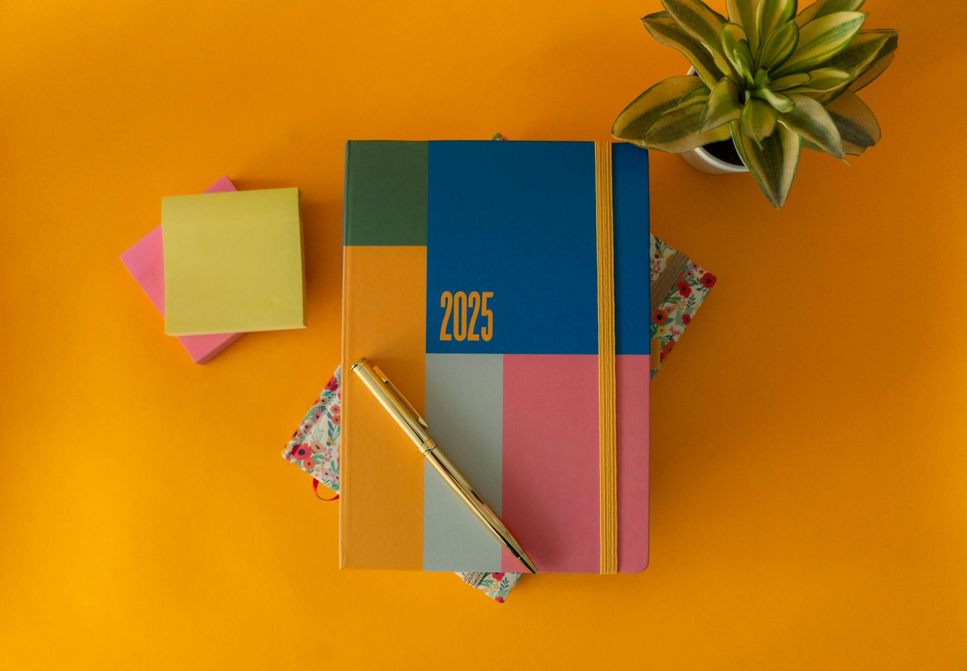 Free stock photo of 2025, 2025 calendar, 2025 planner