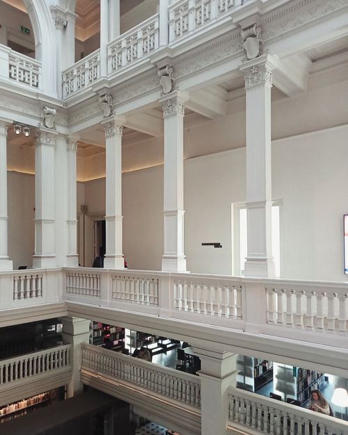 Free Elegant historical interior architecture in Istanbul with classic columns and modern elements. Stock Photo