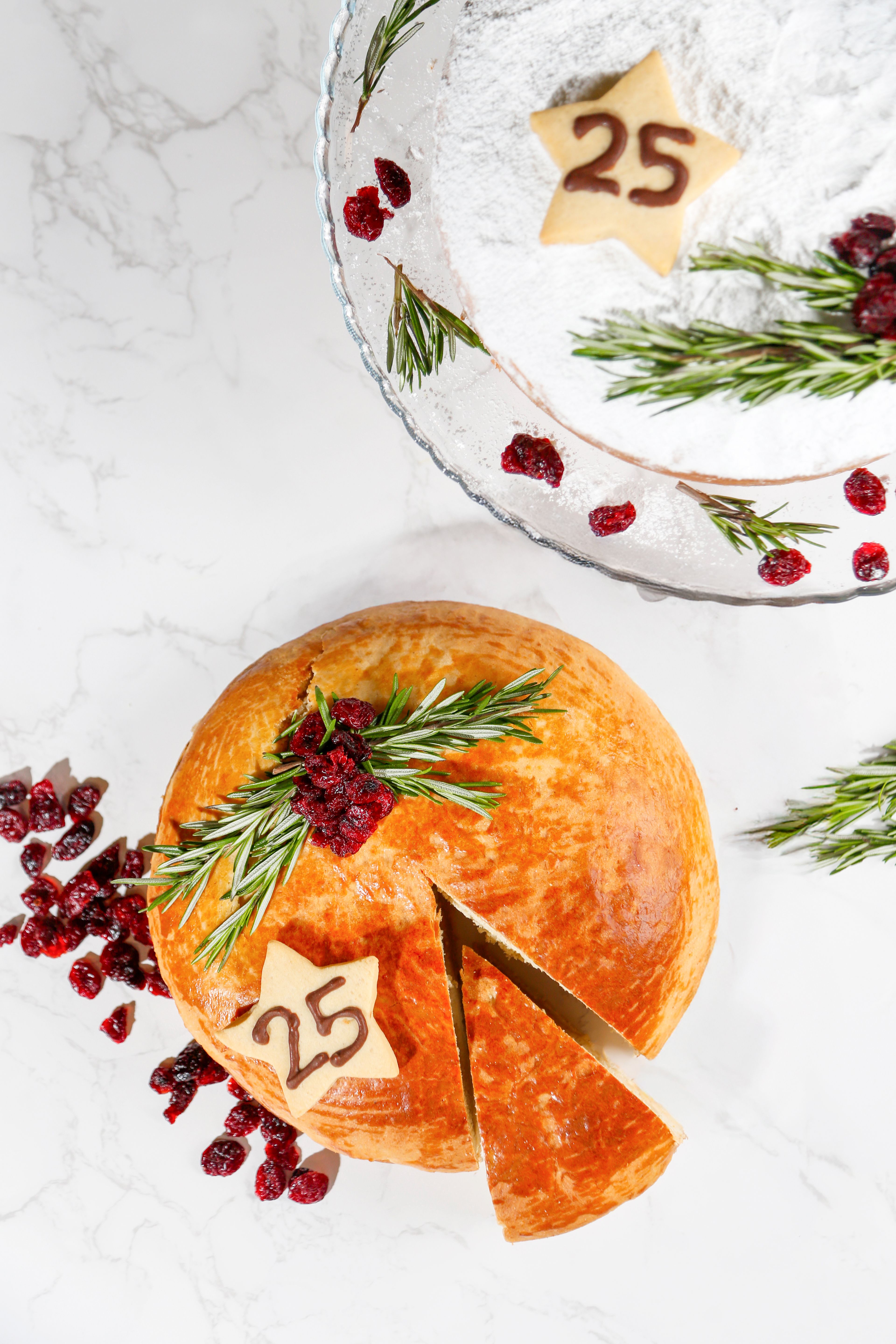How to check if christmas cake is cooked