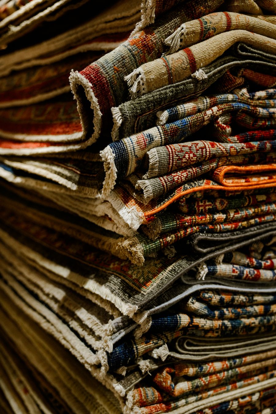 غسيل السجاد في القيروان – سجاد منقوش جاهز للغسيل