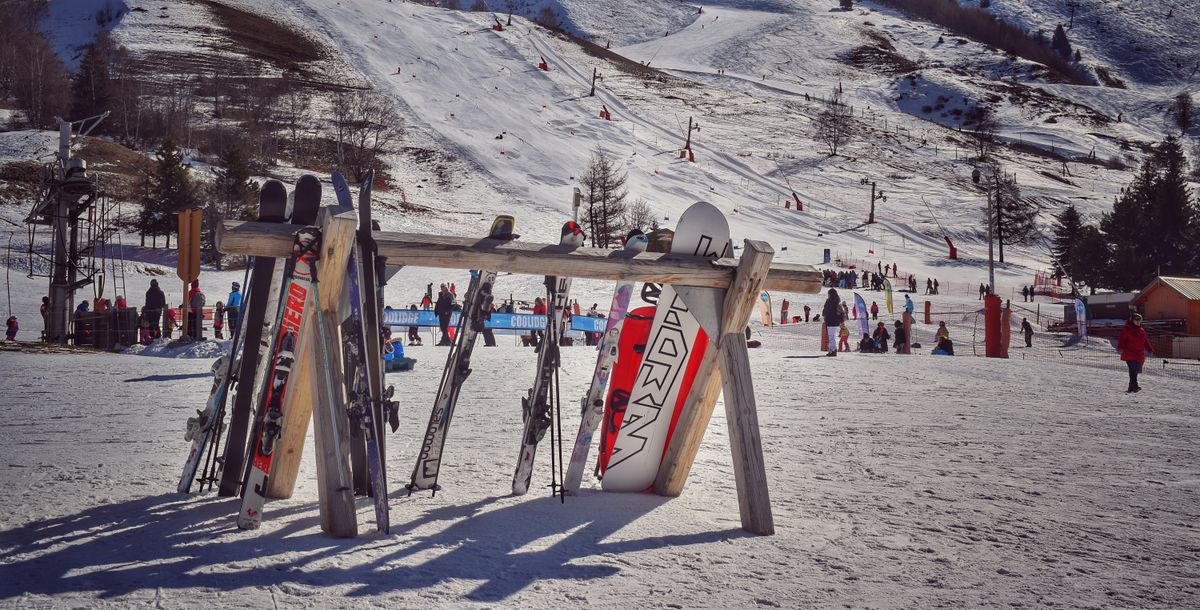 Winter travel route planning for China ski resorts