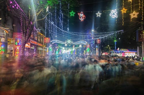 India’s Most Christmassy Hill Destinations — Twinkling Lights, Cold Nights & Cozy Cafés