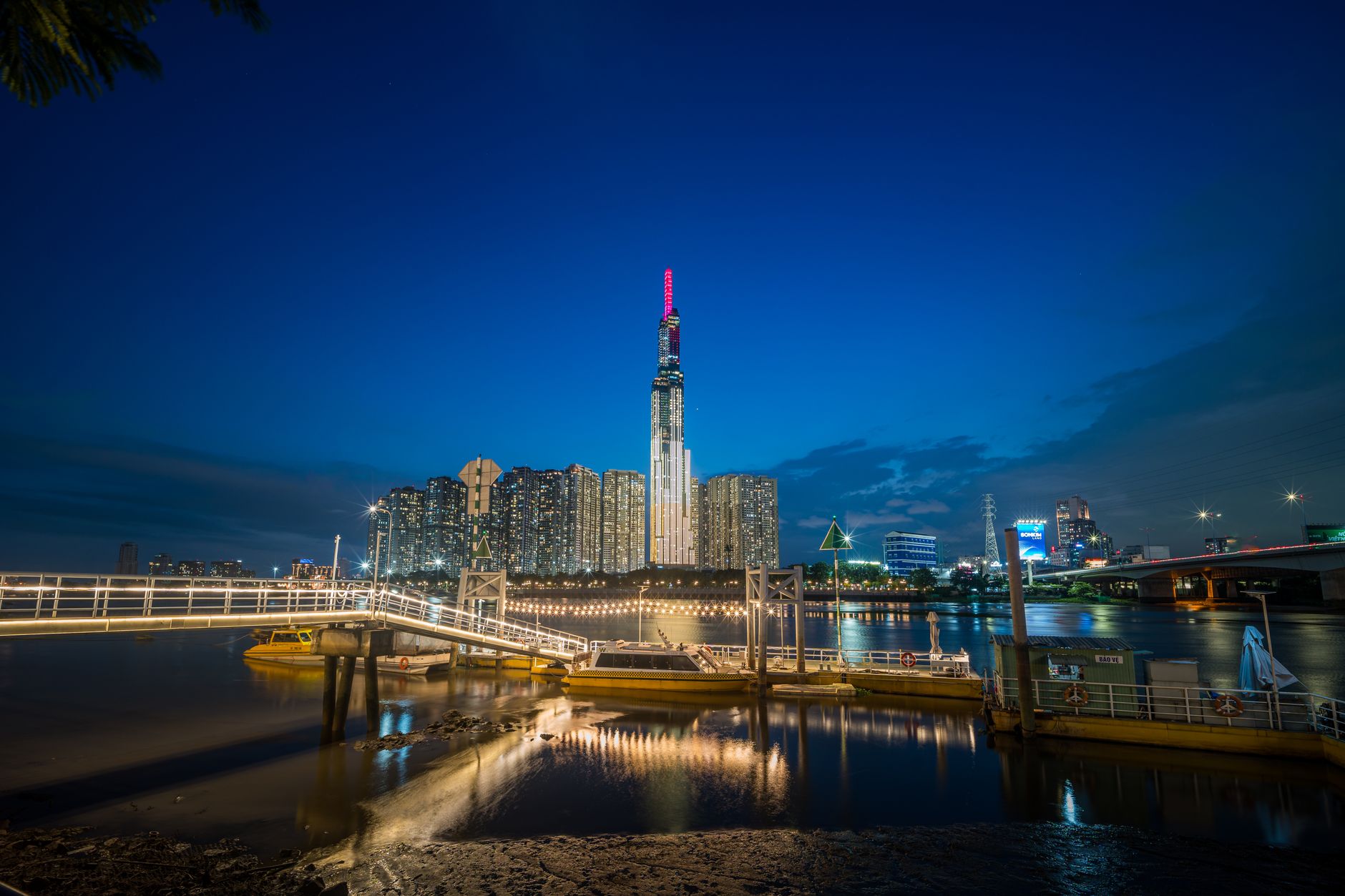 Ho Chi Minh City photo 2