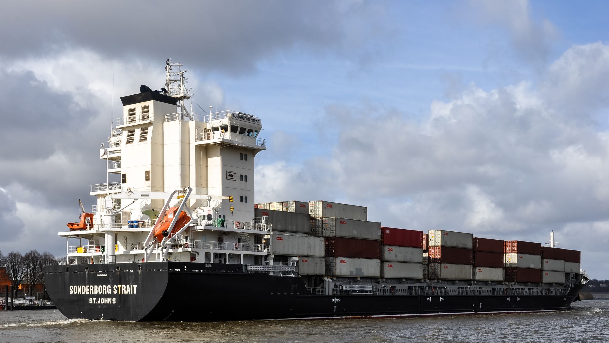 Duitse marineschepen onderweg naar Hormuz
